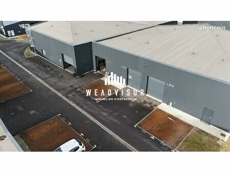 local d'activité 155 m²