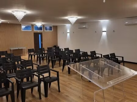 local  salle de réunions