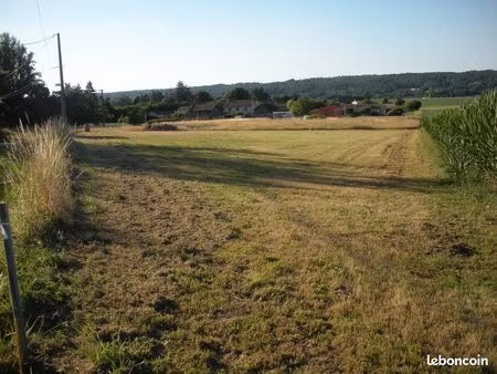 a vendre terrain constructible