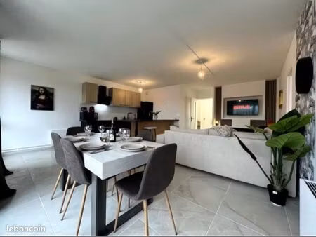 appartement de 76 m² avec balcon et parking