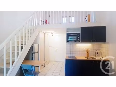 appartement duplex à louer - 2 pièces - 26 10 m2 - mouries - 13 - provence-alpes-cote-d-az