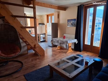 charmant duplex t2 meublé 42 m² – passy abbaye