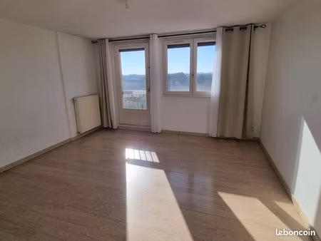 appartement t3  66m² au pontet