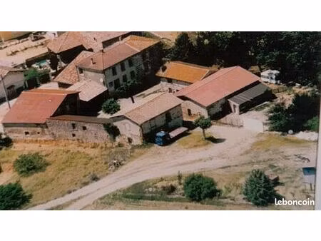 ensemble immobilier – 6 logements + dépendances – 1 270 m² bâtis