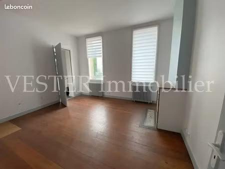 local 110 m² eysines