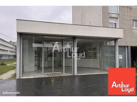 local commercial 75 m²