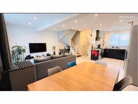 maison 6 pièces 110 m²