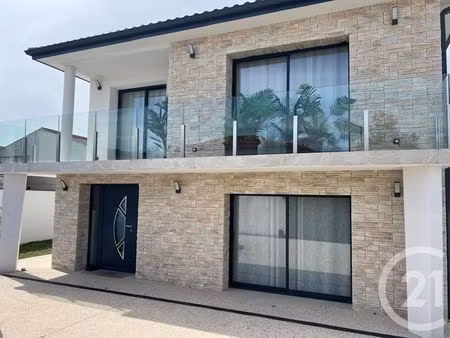 maison à louer - 4 pièces - 154 42 m2 - merignac - 33 - aquitaine