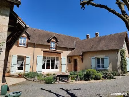 propriété 5 pièces 155 m²