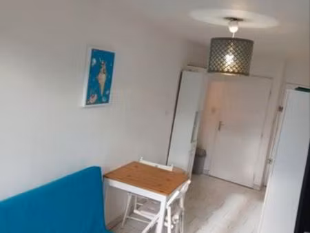 s'utilise meublé beaux arts