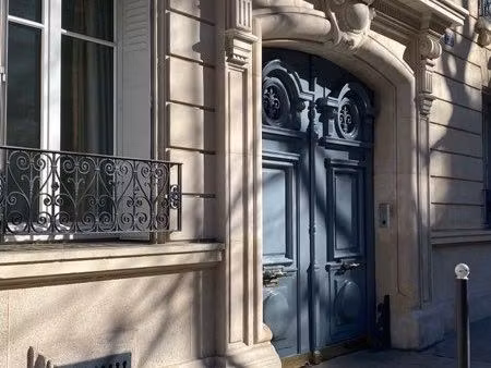 location surfaces de bureaux