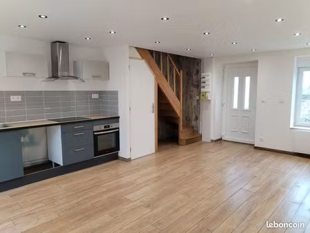 ? maison rénovée à louer – proche bressuire