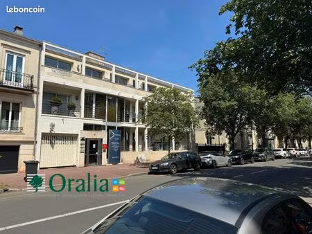 bureau 170 m² bordeaux