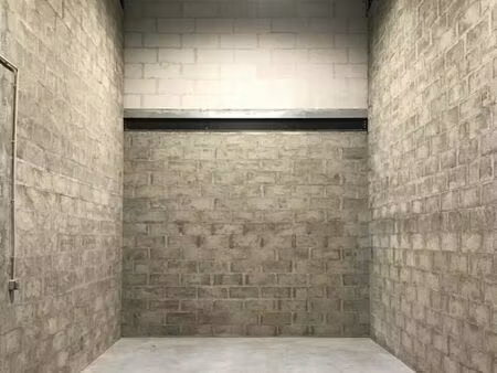 local d'activité 34 m²