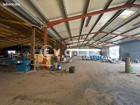 local d'activité 1 200 m²