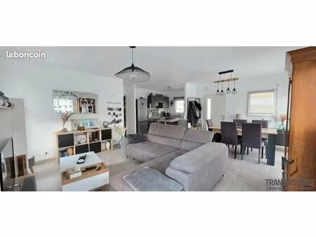 maison 3 pièces 75 m²