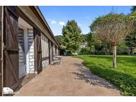 maison 5 pièces 157 m²