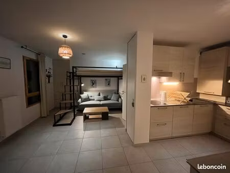 studio 30m  3ème étage ambilly