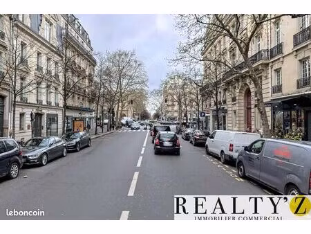 local commercial 133 m²