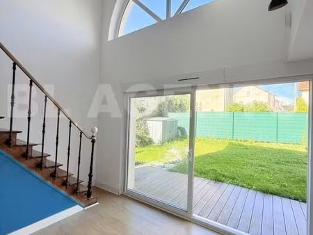 maison 6 pièces 121 m²