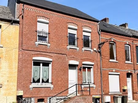 maison 6 pièces 100 m²