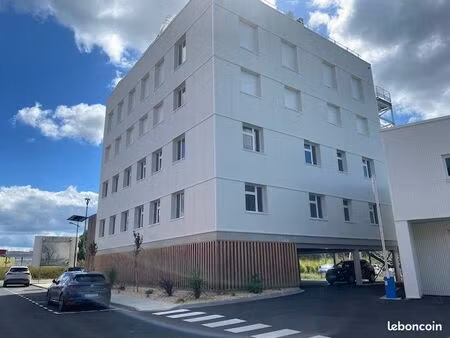 bureaux 243m² villenave d ornon sortie 18
