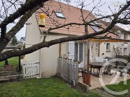 pavillon 4 pièces 90 m²