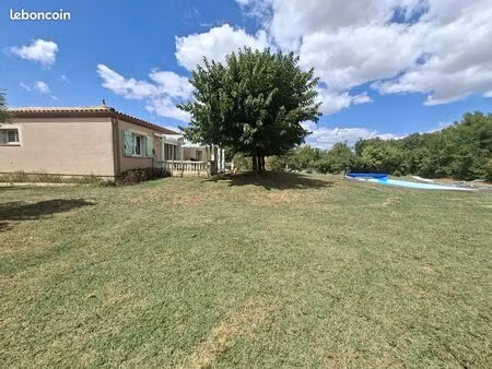 villa 4 pièces 154 m²