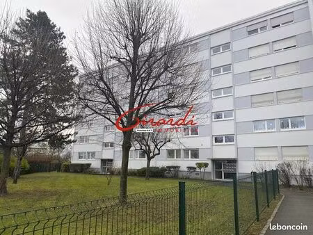 appartement 4 pièces 80 m²