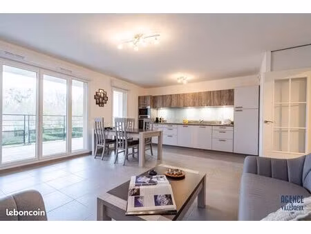 appartement 3 pièces 66 m²