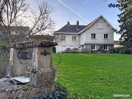 propriété 11 pièces 264 m²