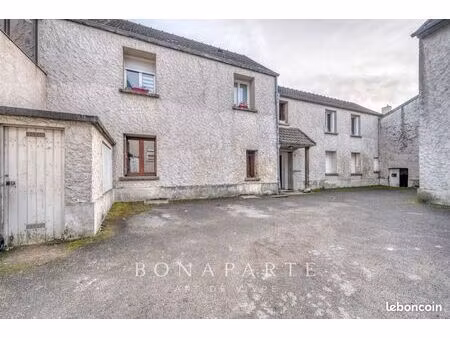 immeuble 4 pièces 121 m²