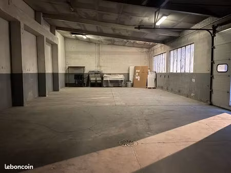 colmar/ local professionnel de 219m² avec 1 porte sectionnelle