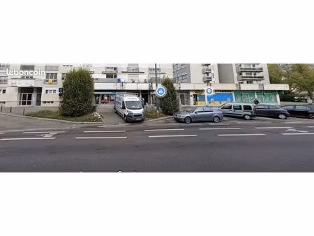 murs commerciaux 185 m² mulhouse