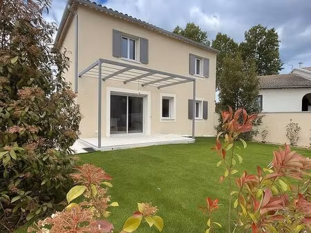 villa t5 neuve avec jardin et garage