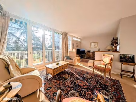 appartement 5 pièces 79 m²