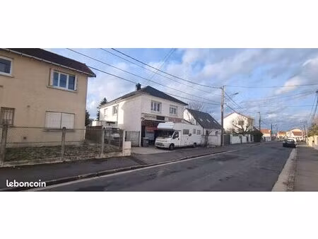 maison avec local commercial