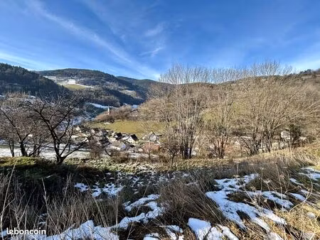 terrain 800 m² fréland