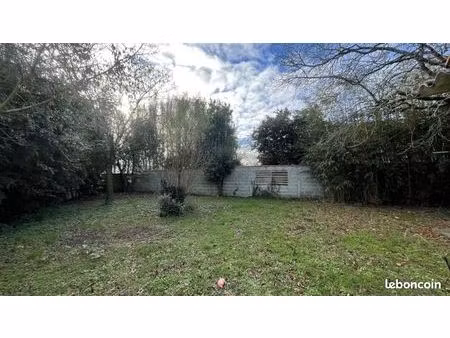 terrain 250 m² aytre