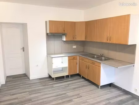 appartement 2 pièces avec parking