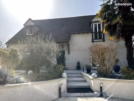 maison 7 pièces 169 m²