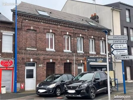 immeuble 4 lots -24k de revenu - 9 2% brut