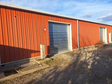 local industriel 124 m²