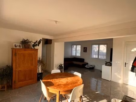 maison entièrement rénovée