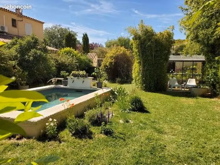 maison 8 pièces 140 m²