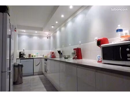 f4 appartement recent 120 m2 etoile