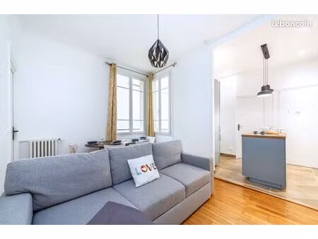 loue 2p neuf proche tour eiffel min 1 mois