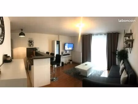 appartement 2 pièces 42m2 + terrasse 15m2 + parkings