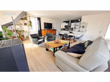 maison 6 pièces 106 m²