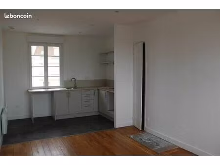 immeuble longpré-les-corps-saints